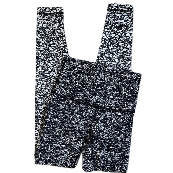 Lululemon Wunder Under Pant (Hi-Rise) Ice Breaker White Black - Picture 3 of 6